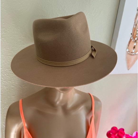 LACK OF COLOR FEDORA HAT 𝐓𝐇𝐄 𝐙𝐔𝐋𝐔 IN SAND COLOR - Picture 12 of 14